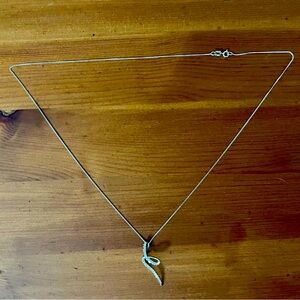 10k gold necklace with pendant